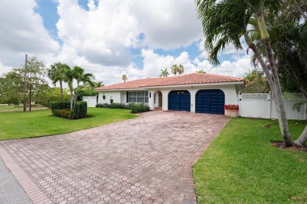 Lake Ridge Park, 7621 W Lake Dr, Lake Clarke Shores, Florida 33406, image 1