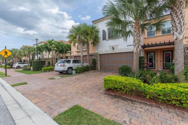 Binks Pointe, 15784 N Italian Cypress Way, Wellington, Florida 33414, image 1