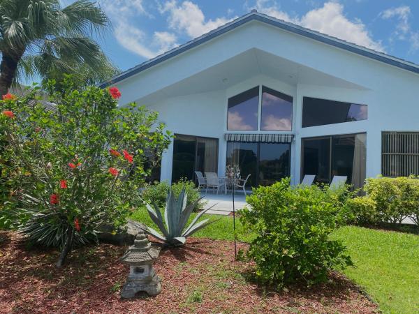 Laurelwood At Indian Spring, 11492 Victoria Cir, Boynton Beach, Florida 33437, image 3
