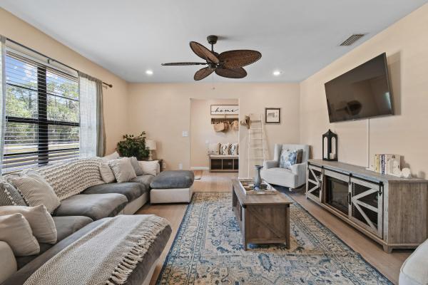 Palm Beach Country Estates, 15739 N 75th Way, Palm Beach Gardens, Florida 33418, image 1