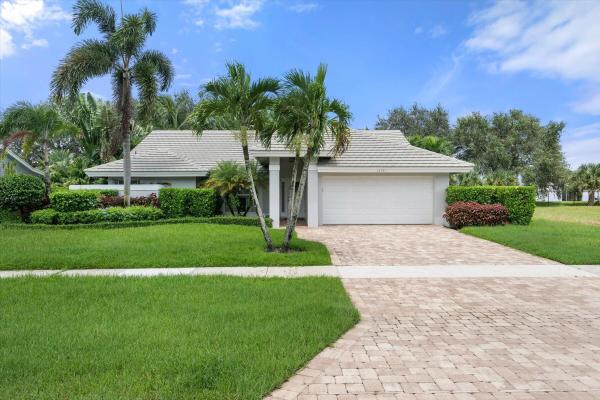 Equestrian Walk Of Greenview Shores 2, 13741 Sheffield St, Wellington, Florida 33414, image 1