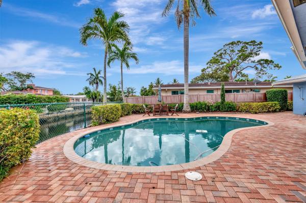 Royal Oaks Hills, 166 SW 8th Ave, Boca Raton, Florida 33486, image 1