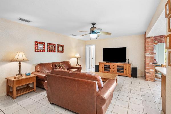 3163 NE 8th Ave, Boca Raton, Florida 33431, image 3