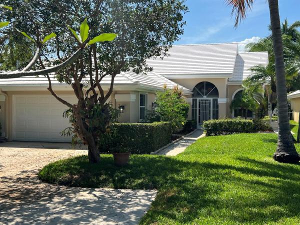 Saratoga Bay, 2387 Oak Tree Ln, West Palm Beach, Florida 33409, image 1