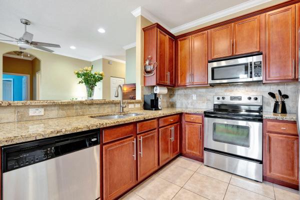 Sandpiper Cove At Botanica, 341 Indian Creek Pkwy #202, Jupiter, Florida 33458, image 2