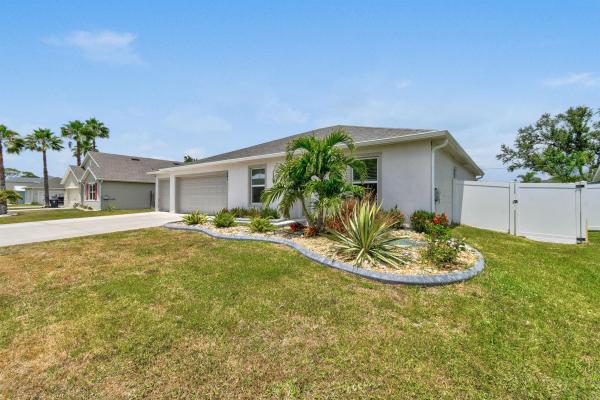 641 SE Starflower Ave, Port St. Lucie, Florida 34983, image 1