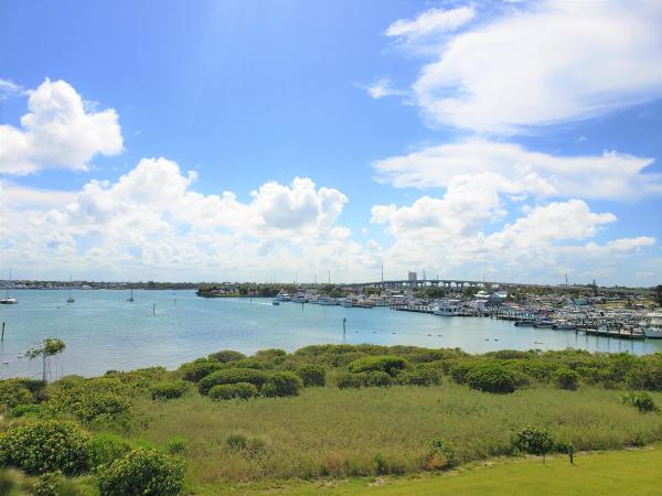 Harbour Isle West, 31 Harbour Isle Dr #Ph06, Fort Pierce, Florida 34949, image 1