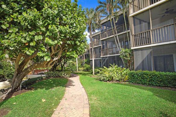 Southgate, 3605 S Ocean Blvd #124, South Palm Beach, Florida 33480, image 1