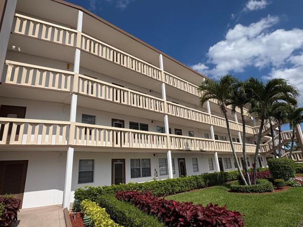 1006 Guildford A, Boca Raton, Florida 33434, image 1