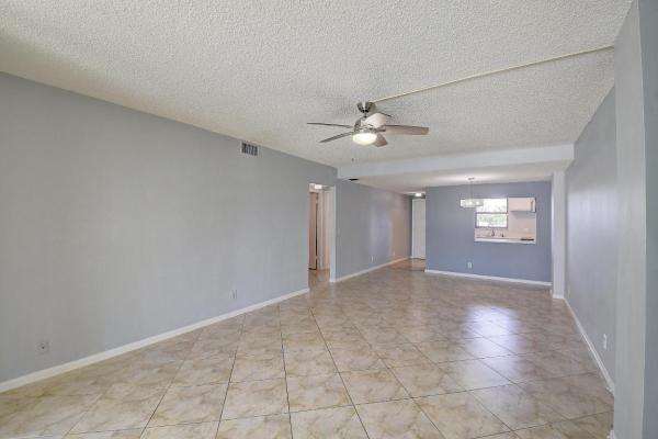 Hidden Harbour Of The Palm Beaches, 890 N Federal Hwy #206, Lantana, Florida 33462, image 1