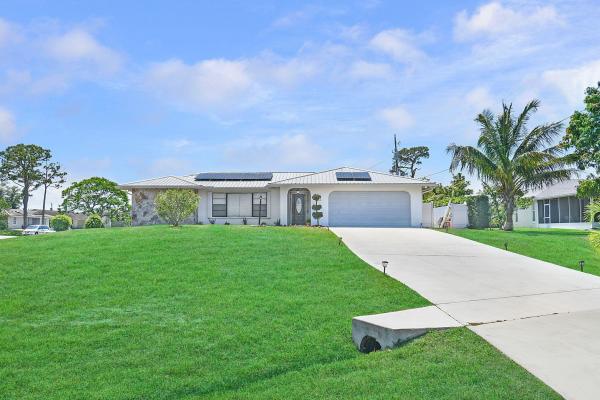 Northport Village, 397 NE Gulfstream Ave, Port St. Lucie, Florida 34983, image 1