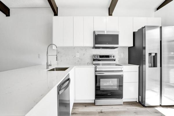 Villas At Carriage Hills, 107 Fox Rd #4-39, Hollywood, Florida 33024, image 1