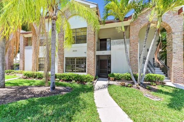 8033 Aberdeen Dr #102, Boynton Beach, Florida 33472, image 1