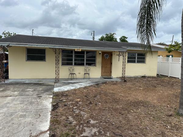 Greynolds Highlands, 615 Garnett St, Lantana, Florida 33462, image 1