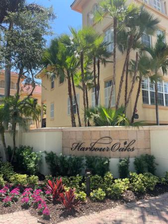Harbour Oaks, 2514 San Pietro Cir #2514, Palm Beach Gardens, Florida 33410, image 1