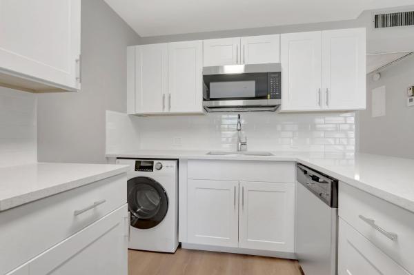 296 Fanshaw H, Boca Raton, Florida 33434, image 1