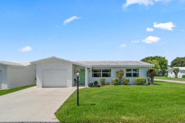 Palm Beach Leisureville, 701 SW 16th St, Boynton Beach, Florida 33426, image 1