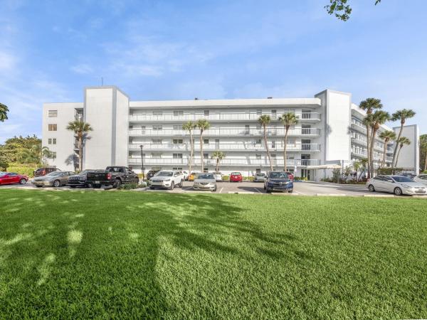 Boca Teeca, 6400 NW 2nd Ave #117, Boca Raton, Florida 33487, image 1