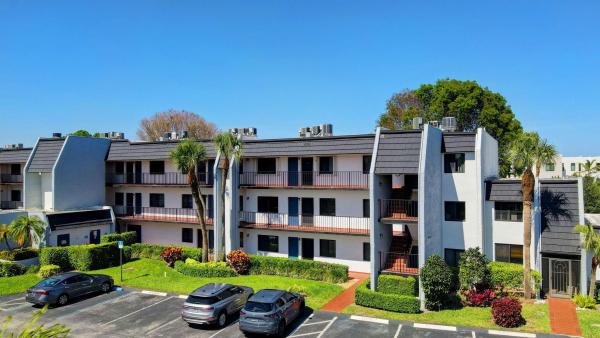 D'Este Court At The Fountains Of Palm Beach, 4236 D Este Ct #107, Lake Worth Beach, Florida 33467, image 1