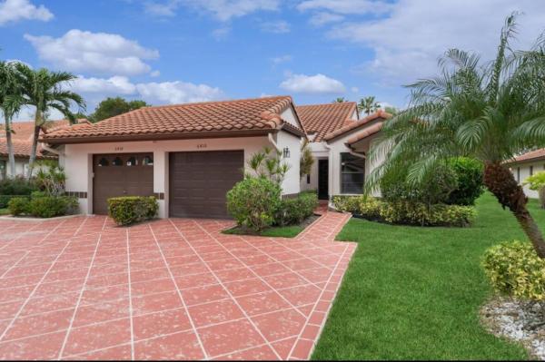 Huntington Pointe, 6410 Royal Manor Cir, Delray Beach, Florida 33484, image 1