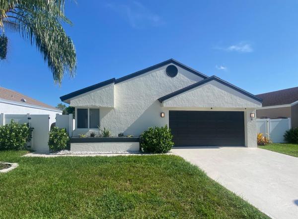 Boynton Lakes North, 10 Compton Way, Boynton Beach, Florida 33426, image 1