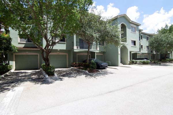The Kensington At Royal Palm Beach, 360 Crestwood Cir #202, Royal Palm Beach, Florida 33411, image 1