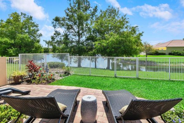 Magnolia Bay, 5021 Magnolia Bay Cir, Palm Beach Gardens, Florida 33418, image 1