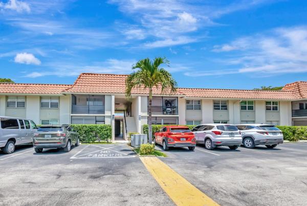 Boca Linda West, 1124 NW 13th St #208, Boca Raton, Florida 33486, image 1