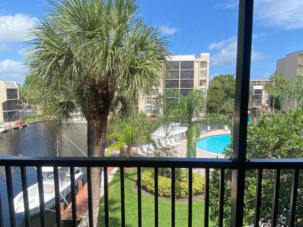 Boca Bayou, 11 Royal Palm Way #304, Boca Raton, Florida 33432, image 1