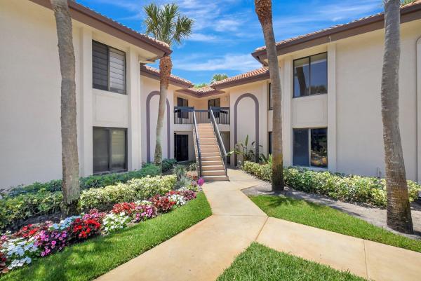 San Remo Golf & Tennis Club, 5151 W Club Cir #205, Boca Raton, Florida 33487, image 1