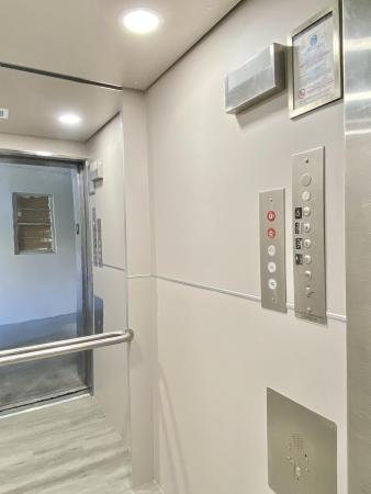 Salem House, 251 172nd St #209, Sunny Isles Beach, Florida 33160, image 3