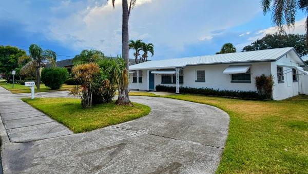 1150 Bayshore Dr, Fort Pierce, Florida 34949, image 1