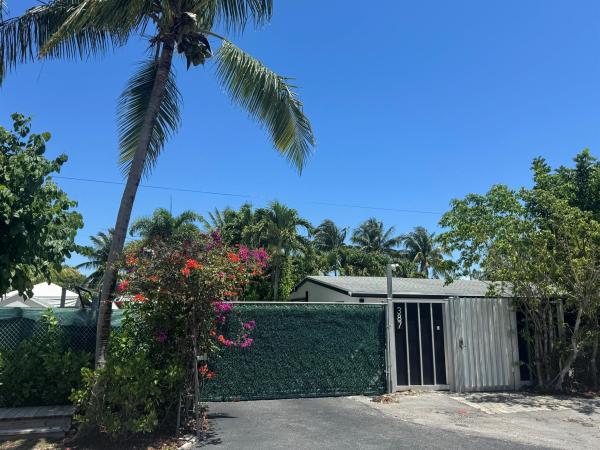 Delray Manors, 387 Enfield St, Boca Raton, Florida 33487, image 1