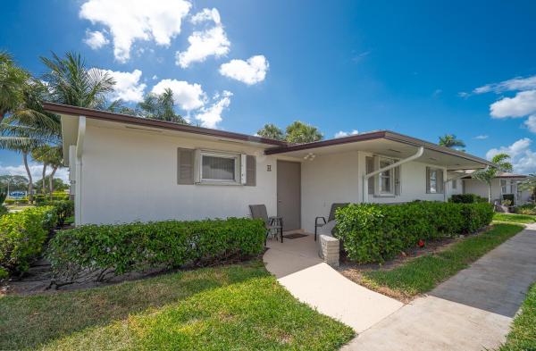 Crosley At Cresthaven Villas, 2805 Crosley Dr #H, West Palm Beach, Florida 33415, image 1