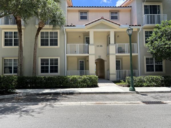 Village At Abacoa, 1136 Town Center Dr #13, Jupiter, Florida 33458, image 1