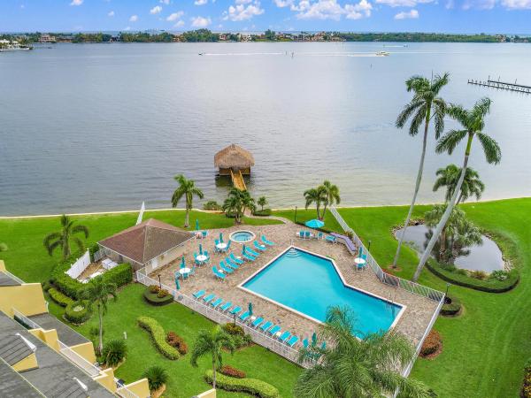 Lakeshore North, 155 N Lakeshore Dr, Hypoluxo, Florida 33462, image 1