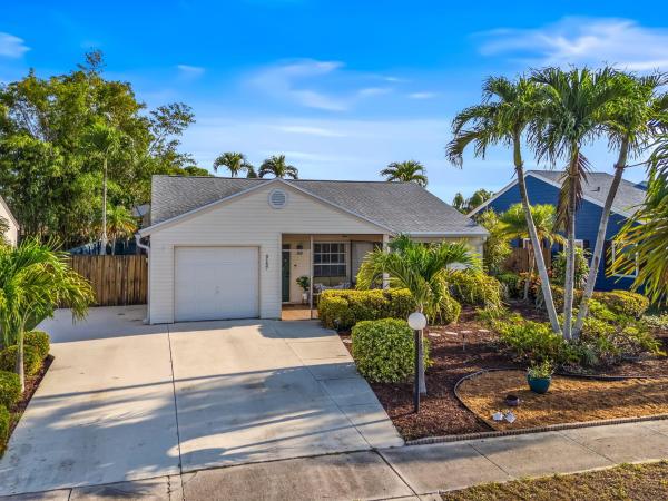 Countrywood, 5157 Canal Circle S, Lake Worth Beach, Florida 33467, image 1