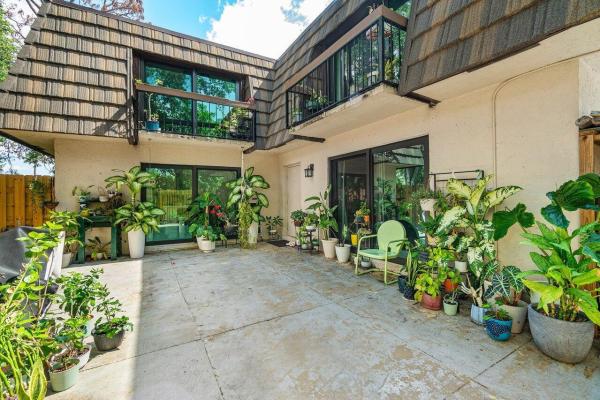 Lake Colony, 4059 Palm Bay Cir #C, West Palm Beach, Florida 33406, image 1