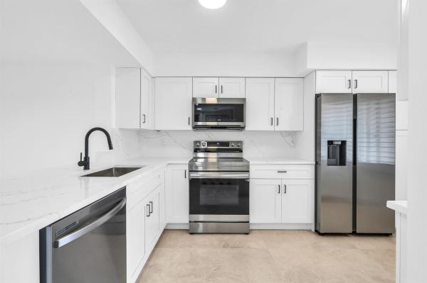 7290 Kinhghurst Dr #701, Delray Beach, Florida 33446, image 1