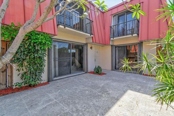 Sandalwood At Meridian Park, 3203 Meridian Way #D, Palm Beach Gardens, Florida 33410, image 1