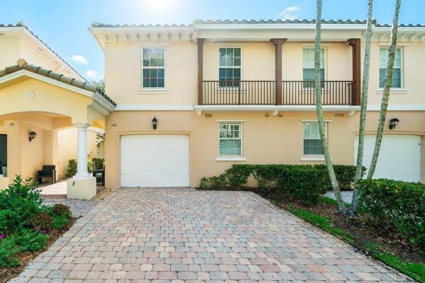 Catalina Lakes, 174 Santa Barbara Way Way, Palm Beach Gardens, Florida 33410, image 1
