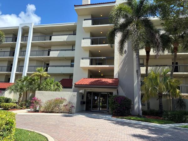 Lavers Resort & Racquet Club, 825 Egret Cir #205, Delray Beach, Florida 33444, image 1