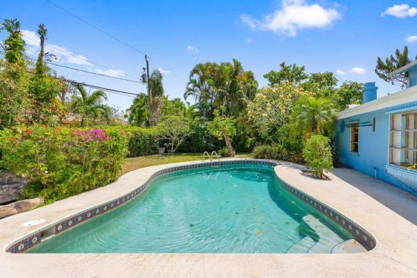 Ridgewood, 7 Willow Rd, Tequesta, Florida 33469, image 2