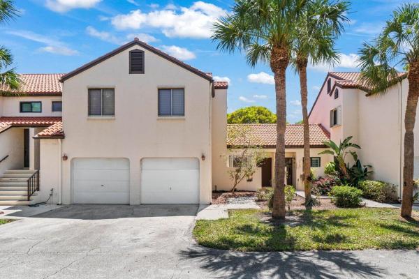 South Lake At Dos Lagos, 7 Via De Casas Sur #102, Boynton Beach, Florida 33426, image 1