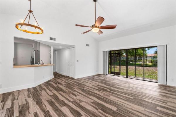 South Lake At Dos Lagos, 7 Via De Casas Sur #102, Boynton Beach, Florida 33426, image 1