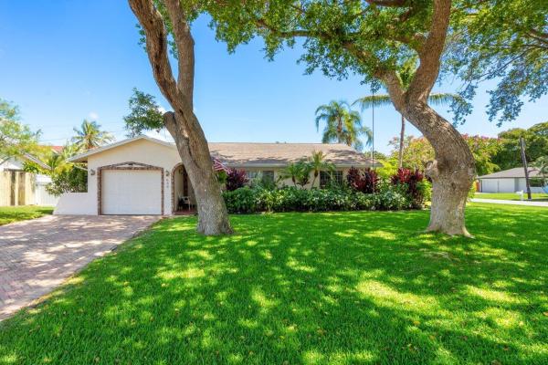 Tropic Palms, 639 Mallard Dr, Delray Beach, Florida 33444, image 1