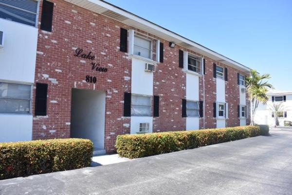 810 Lake Shore Dr #16, Lake Park, Florida 33403, image 1