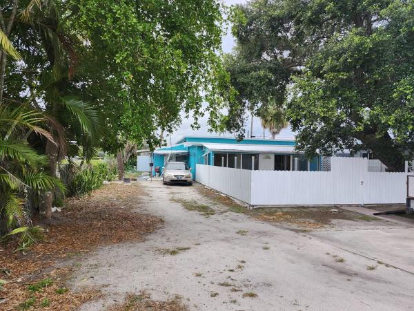 Greenacres, 119 S Price St, Lake Worth Beach, Florida 33461, image 1
