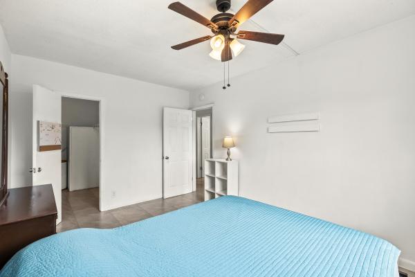 Carriage Light, 1021 NE 24th Ave #12, Pompano Beach, Florida 33062, image 1