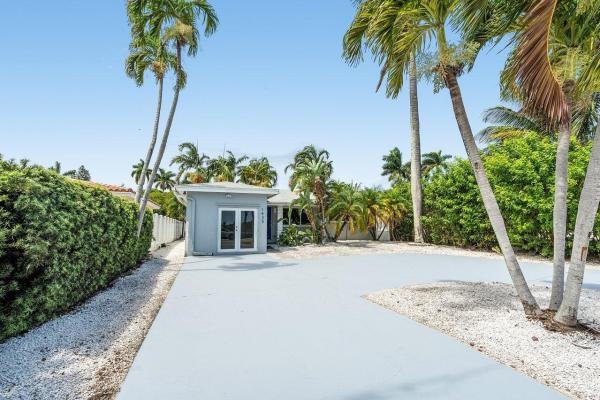 Hollywood Country Club, 1435 Johnson St, Hollywood, Florida 33020, image 1